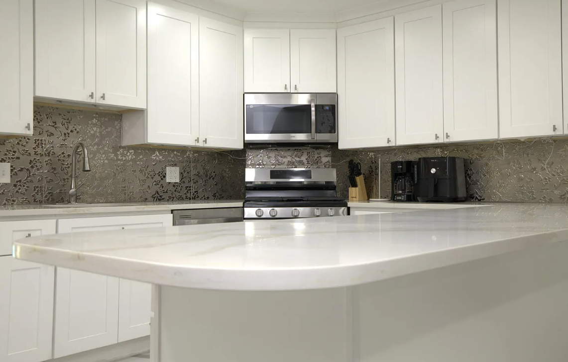 200 Hillside Ave #NA - Photo 7 of 38