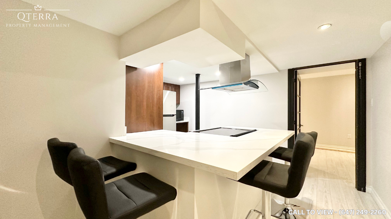 2-331 Cheryl Mews Blvd, Newmarket, Ontario L3X 3J6 - Photo 3 of 11