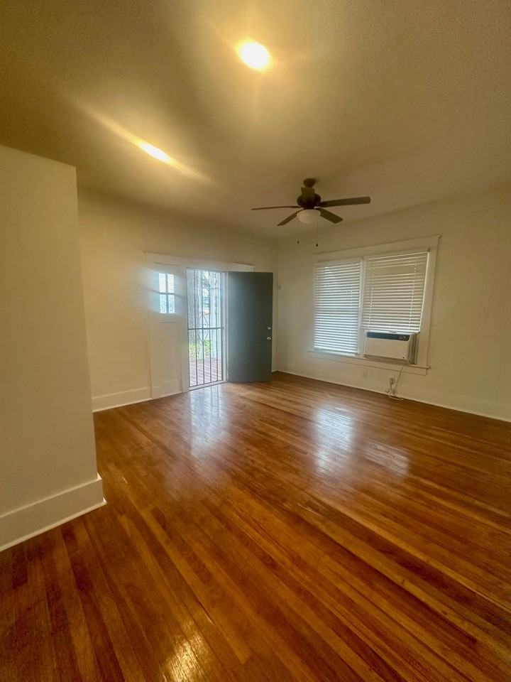670 Goodman St #1 - Photo 6 of 15