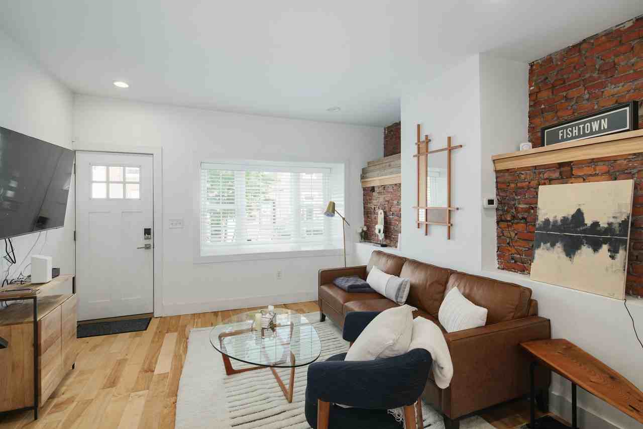 2223 Taggert St #1 - Photo 2 of 28