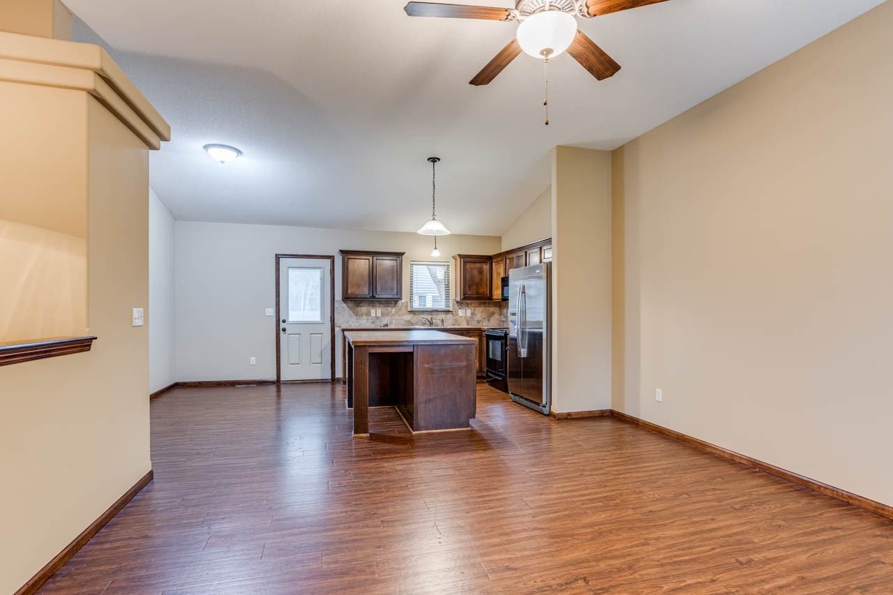 406 N Colorado Ave #F - Photo 4 of 30