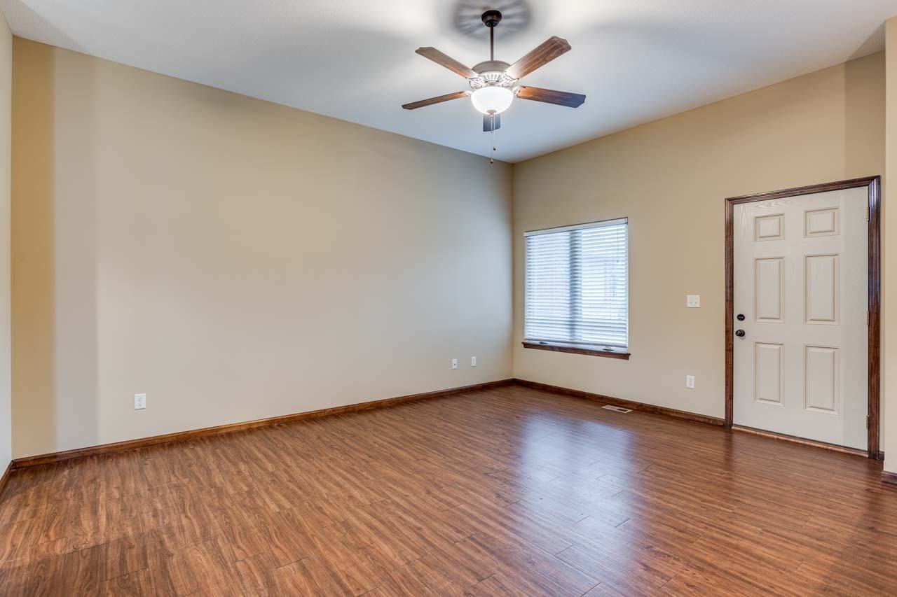 406 N Colorado Ave #F - Photo 7 of 30