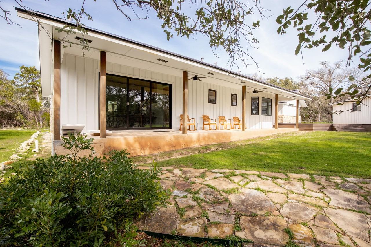 625 Gruene River Drive - Main House #MAIN - Photo 5 of 10