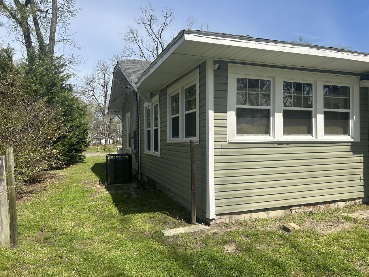 126 66th Pl N #1 - Photo 4 of 17