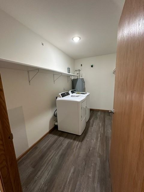 815 E Wisconsin St #504 - Photo 5 of 10