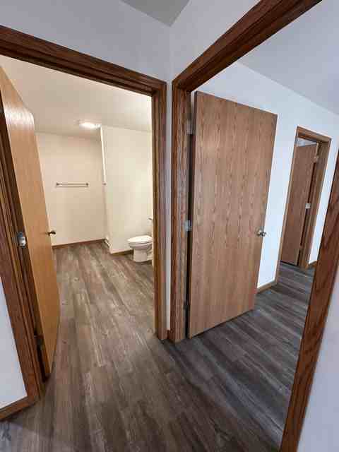 815 E Wisconsin St #504 - Photo 6 of 10