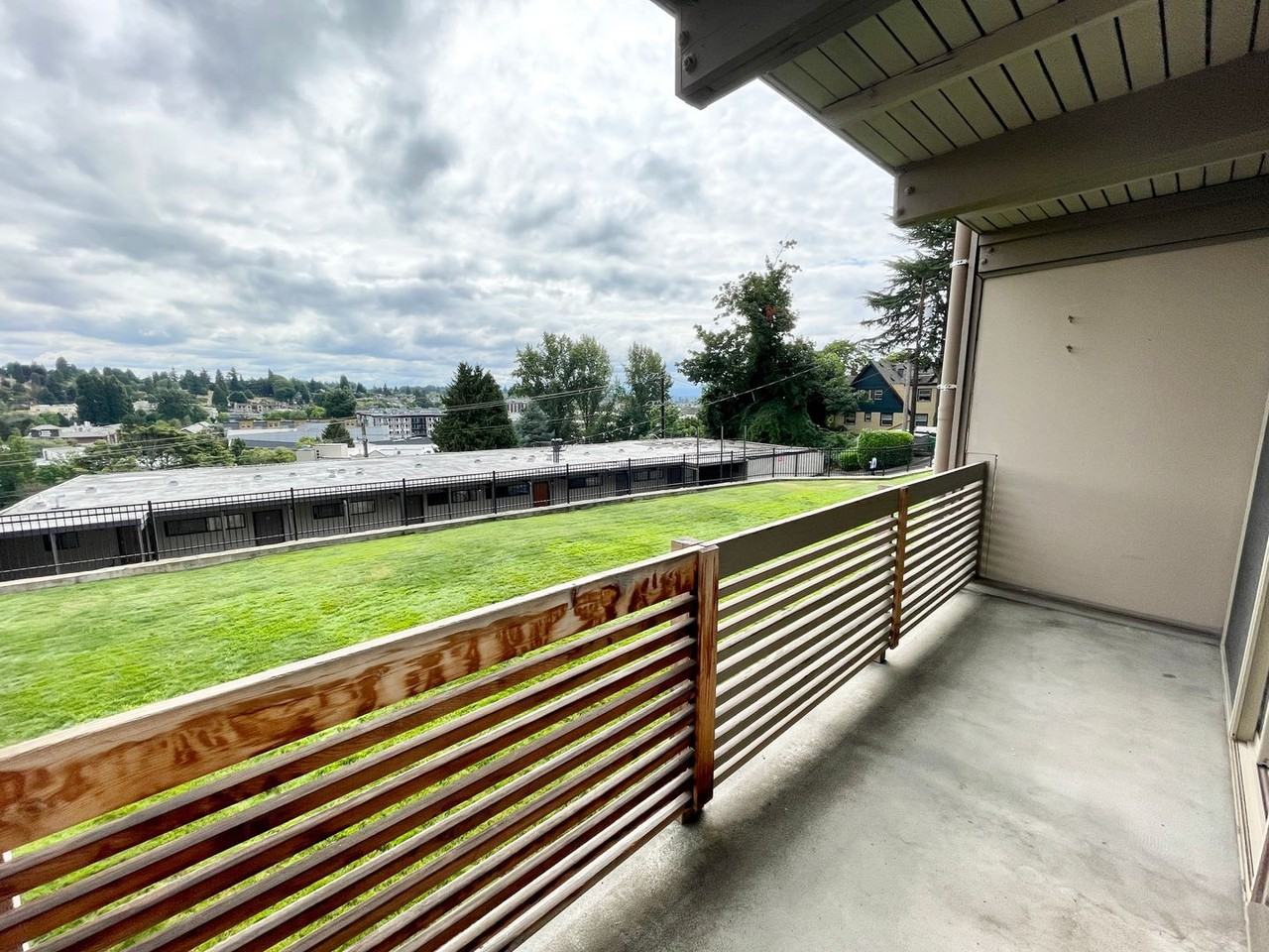 Village Vista Apartments - Photo 6 of 50