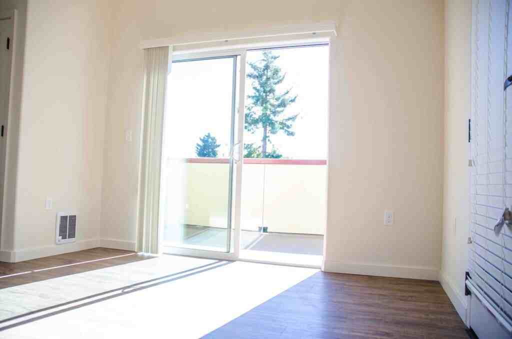 Stranda Apartments - Photo 4 of 9