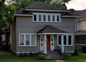 featured image of 601 W Franklin St #D