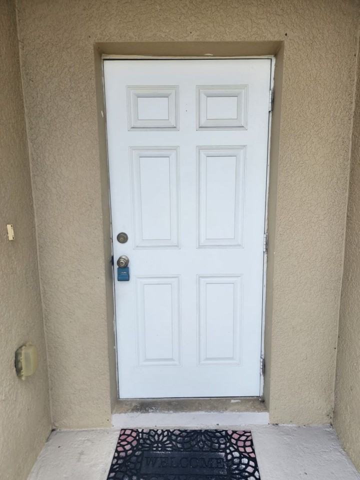 251 Magellan Dr - Photo 3 of 31