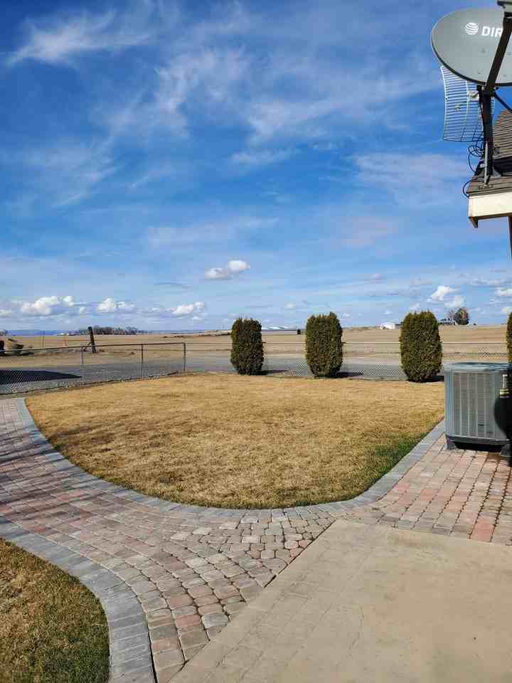 14470 Stratford Rd Ne - Photo 3 of 21