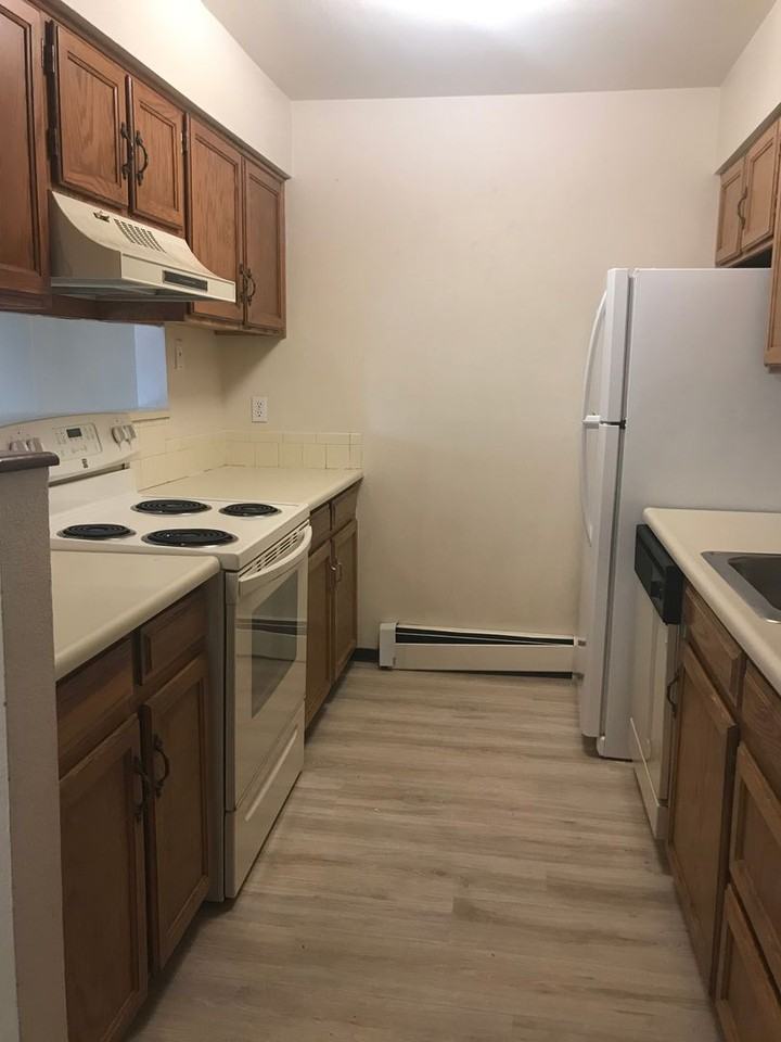 2800 Kalmia Ave #B105 - Photo 7 of 11
