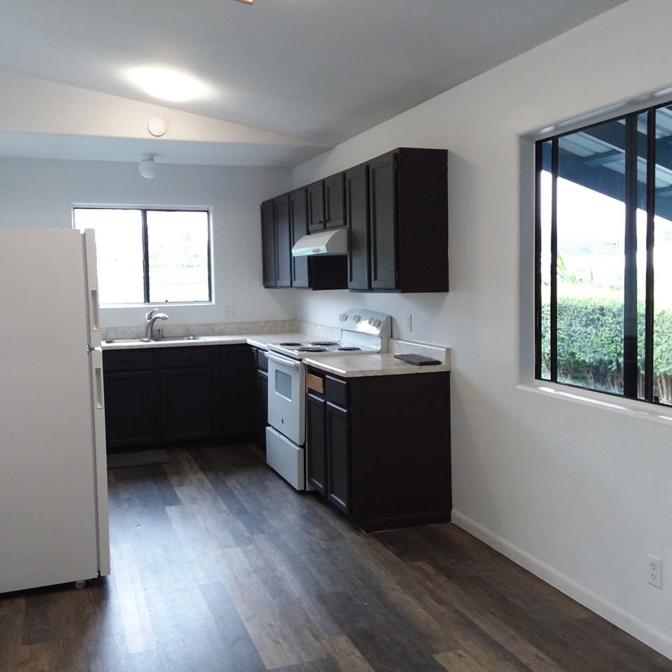 64-5229 Noekolo St - Photo 2 of 16