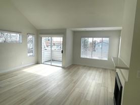 12101ID - Photo 1 of 1