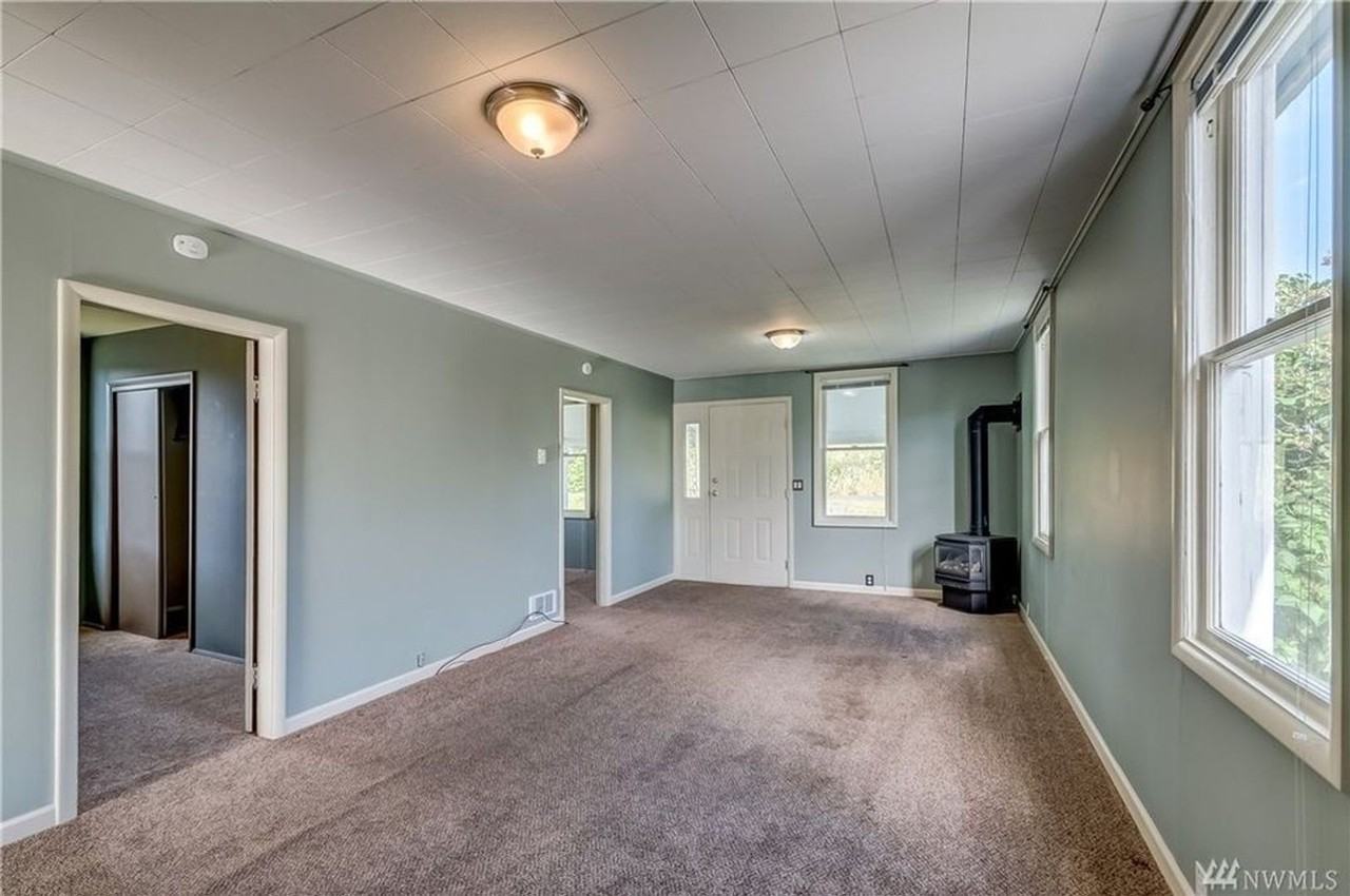 1254 Franklin St - Photo 7 of 21