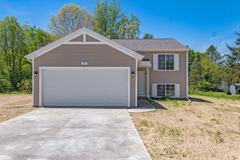 135 Schirmer Pkwy - Photo 1 of 1