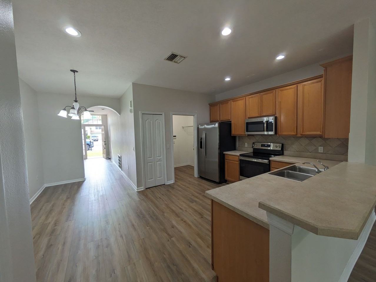 4067 Fitzroy Reef Dr - Photo 2 of 21