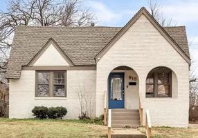 featured image of 918 W Hill St