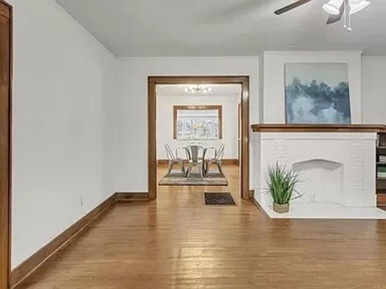 918 W Hill St - Photo 3 of 15