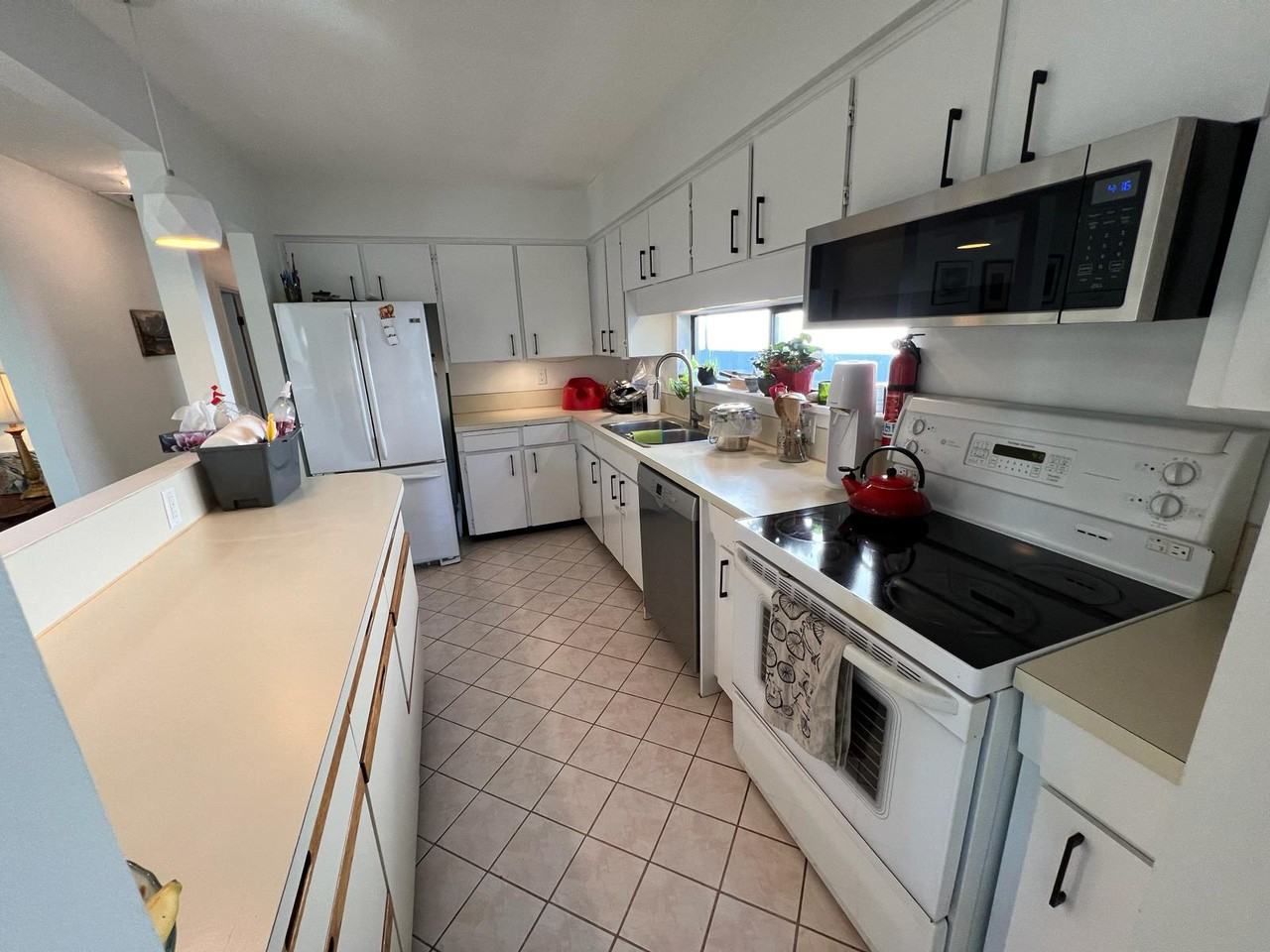 140 23rd St W - Photo 4 of 17