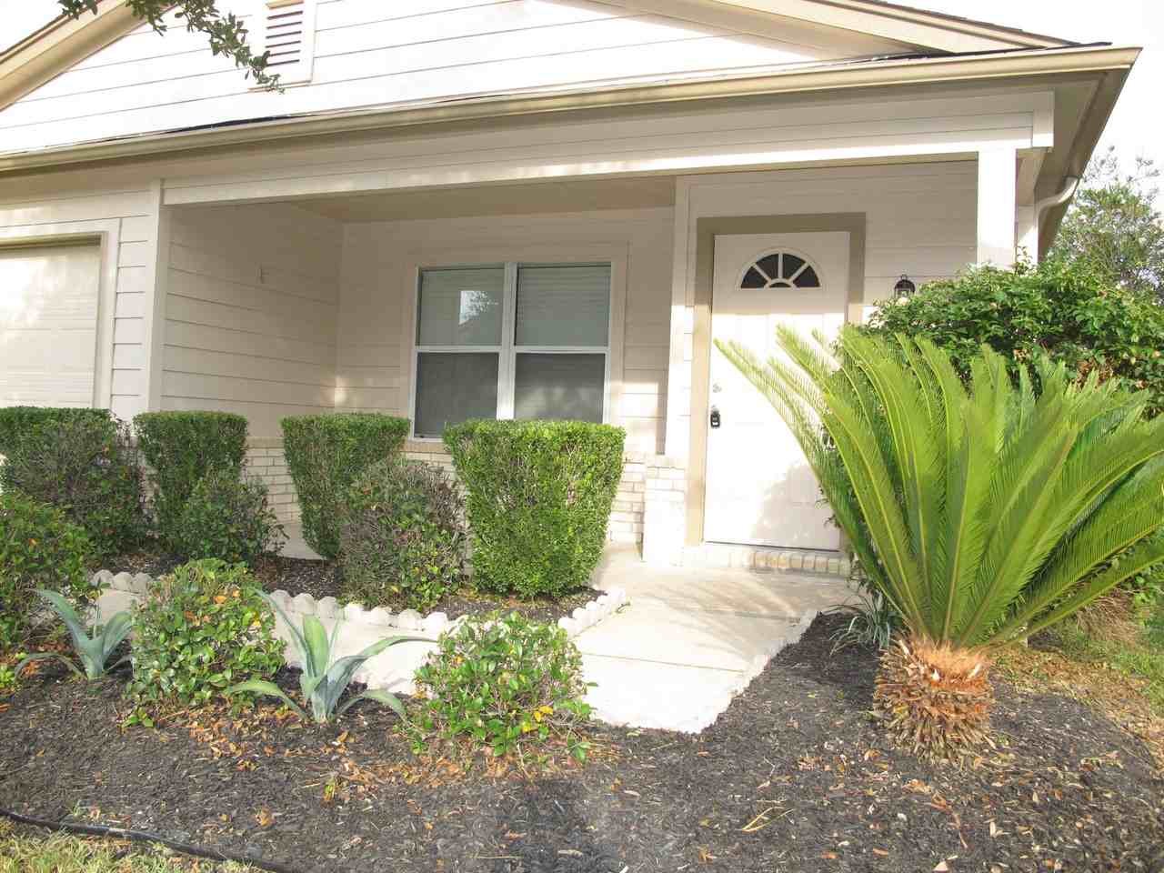 3235 Dartmouth Field Ln - Photo 2 of 16