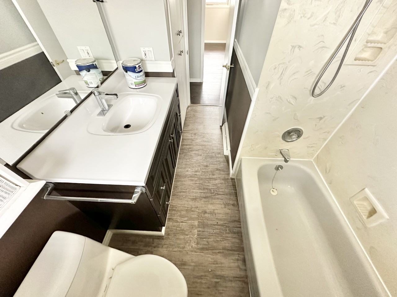 3 McKenzie St, St. Catharines, ON, L2M 2M9 - Photo 3 of 12