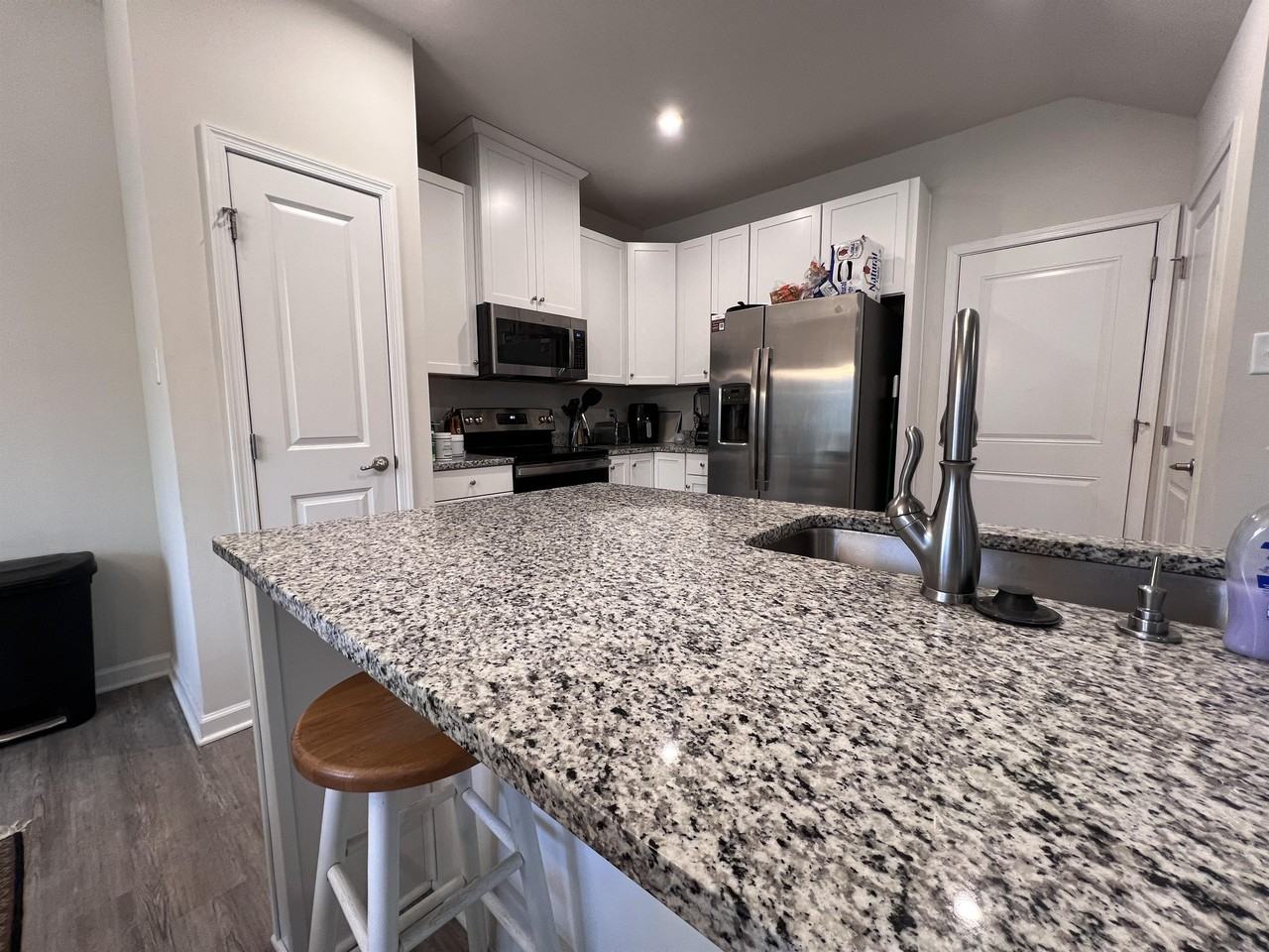 226 Stonehurst Dr #1 - Photo 2 of 30