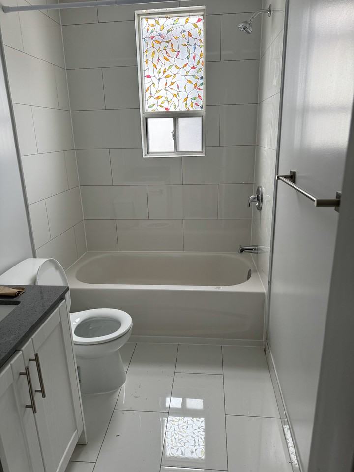 68 Woodington Avenue - Photo 7 of 8