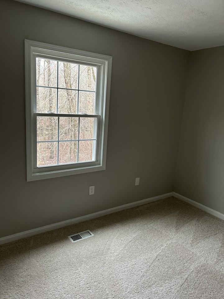 9031 Florin Way - Photo 3 of 4
