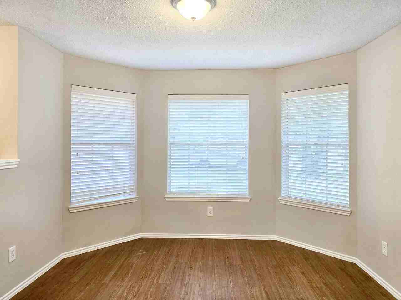 9215 Newkay Ln - Photo 6 of 22