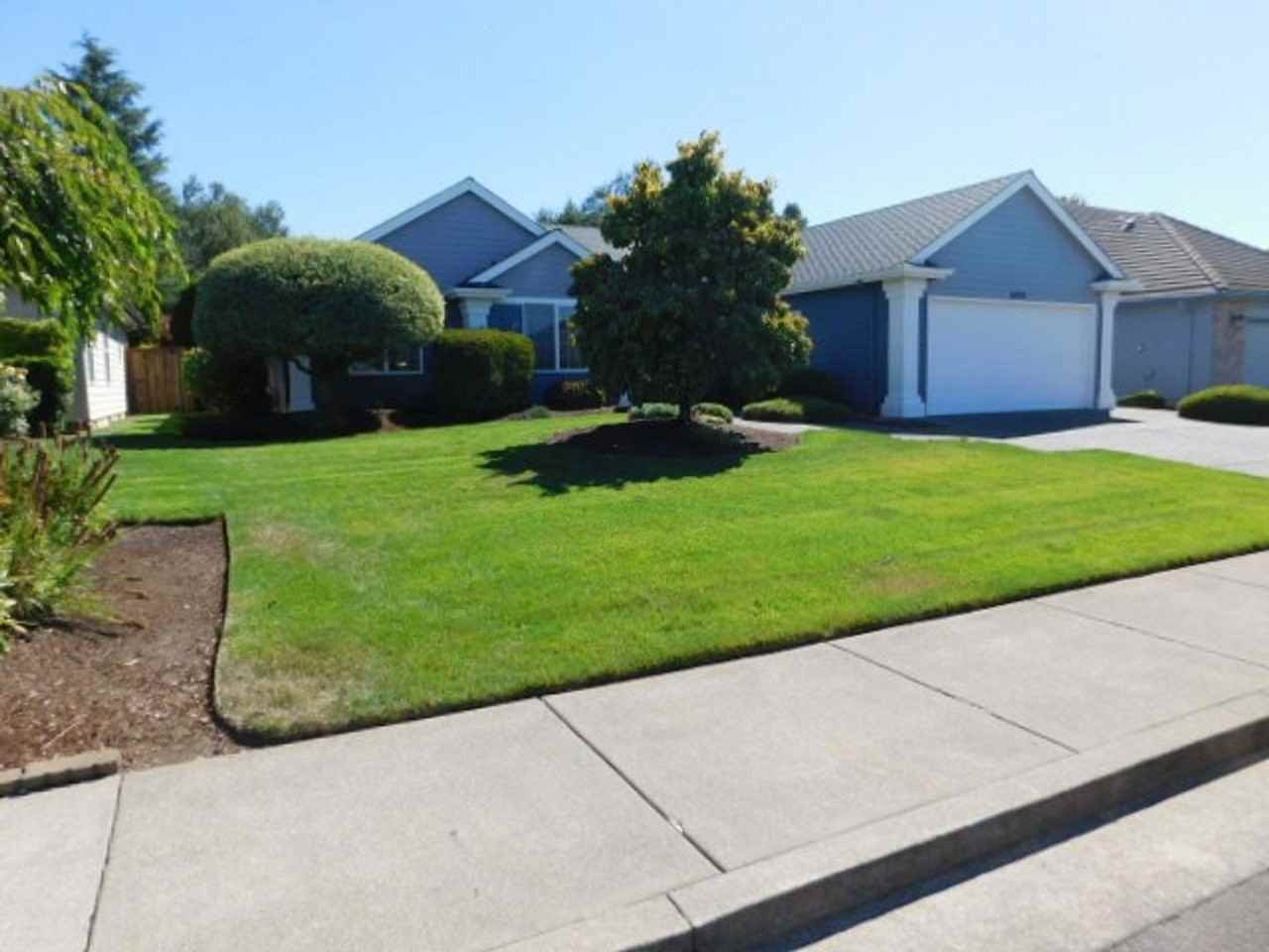 6094 Kite Ct N - Photo 2 of 14