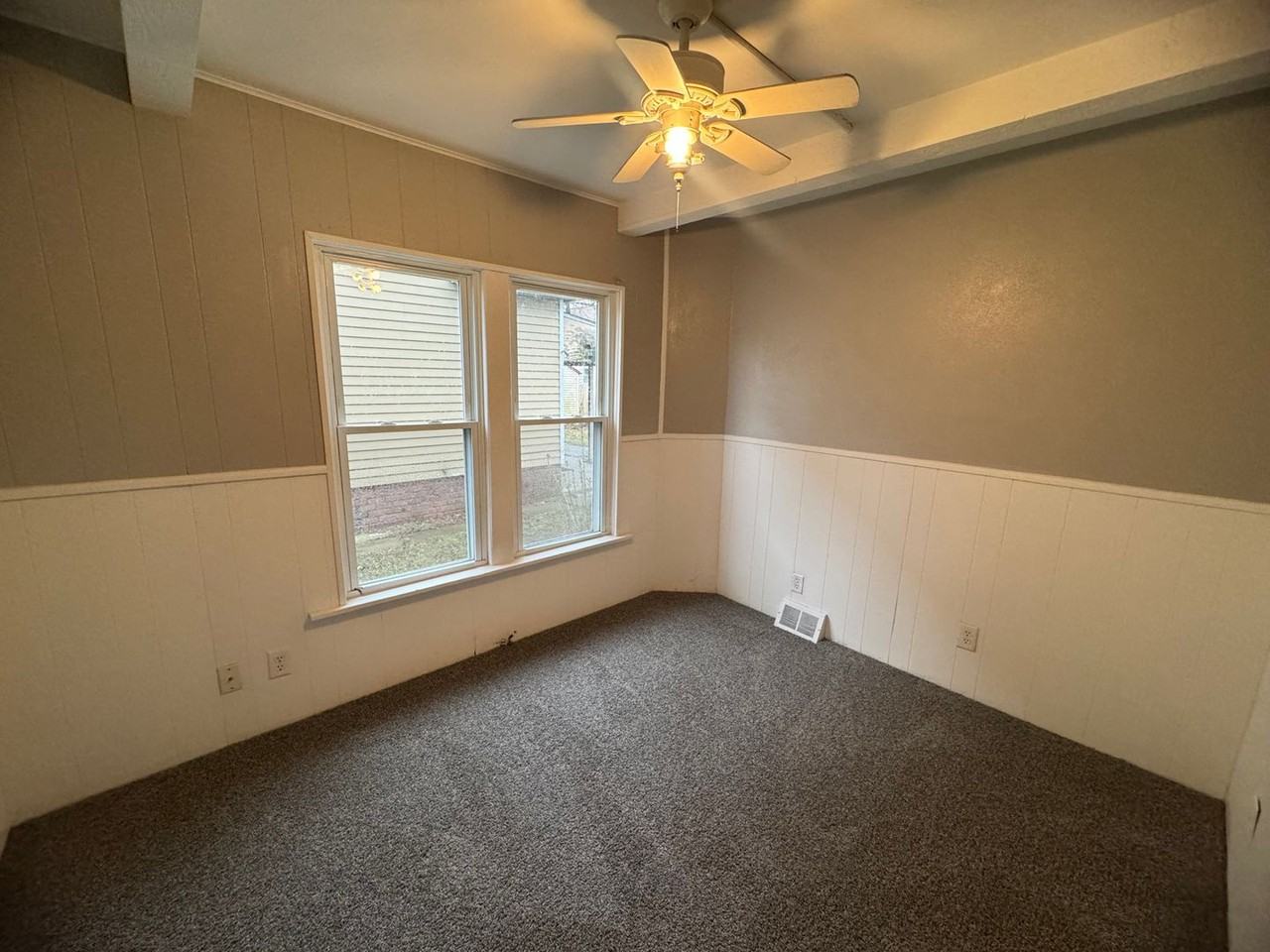 HM 2515 16th St. - Photo 3 of 5