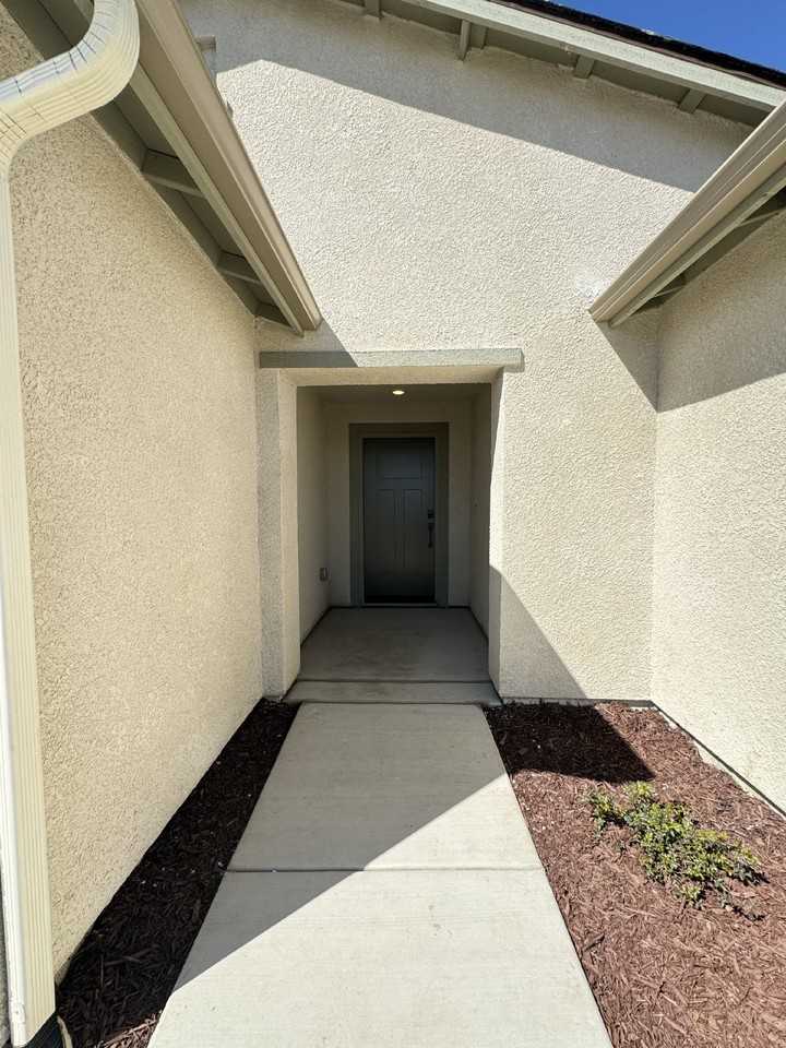 4549 Michelle Dr - Photo 6 of 32