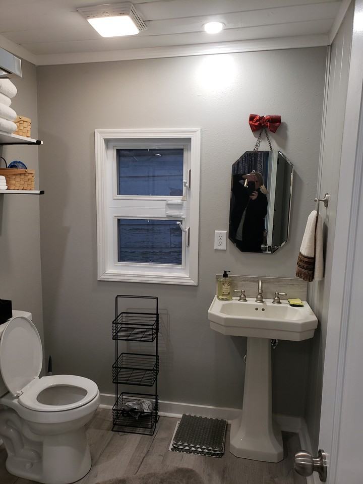 244 Hobson Ave #B - Photo 5 of 12