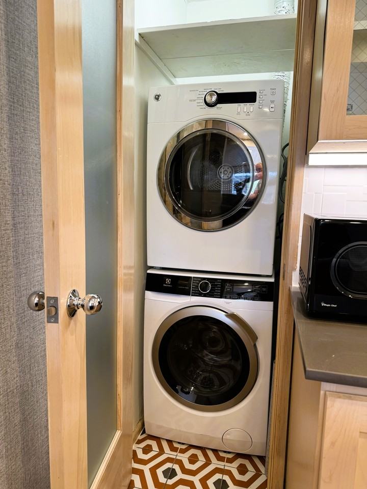 6000 N Brookline Ave #48 - Photo 5 of 22