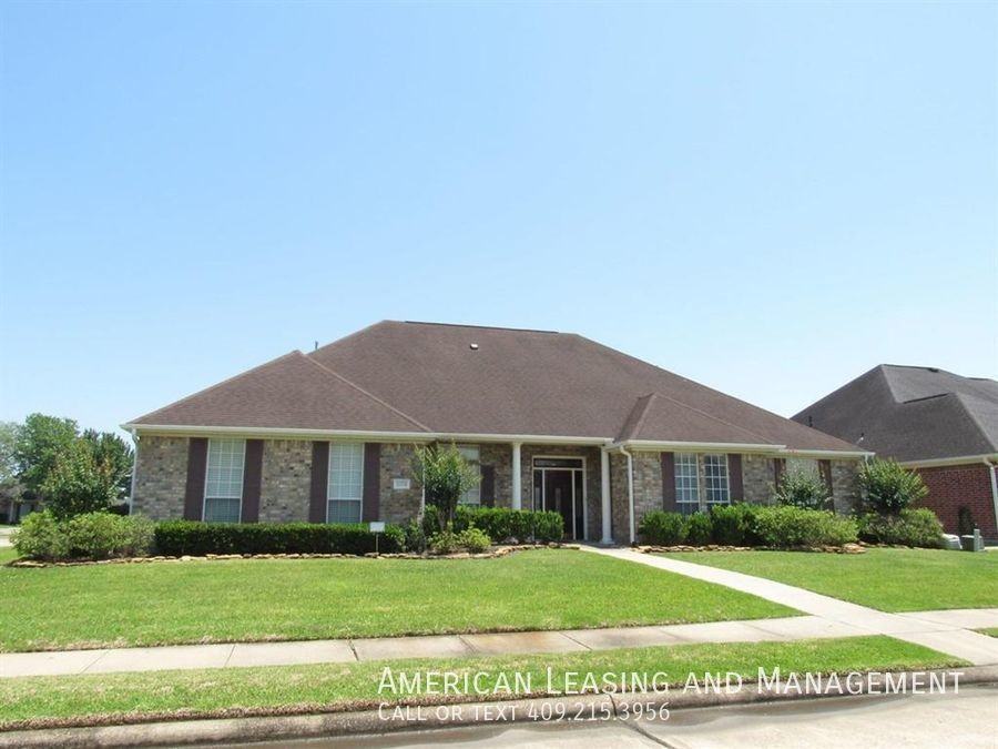 3570 Whittaker Ln - Photo 2 of 10