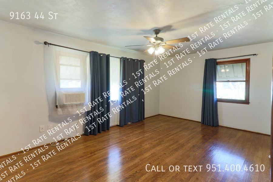 9163 44th St - Photo 2 of 10