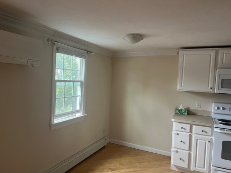 78 Center St - Photo 2 of 10