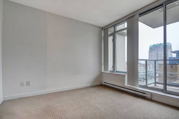 Granville St & Dunsmuir St - Photo 4 of 24