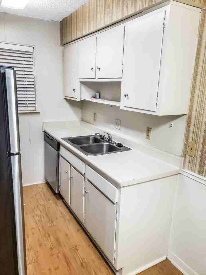 3301 Speedway - 205 #205 - Photo 5 of 17