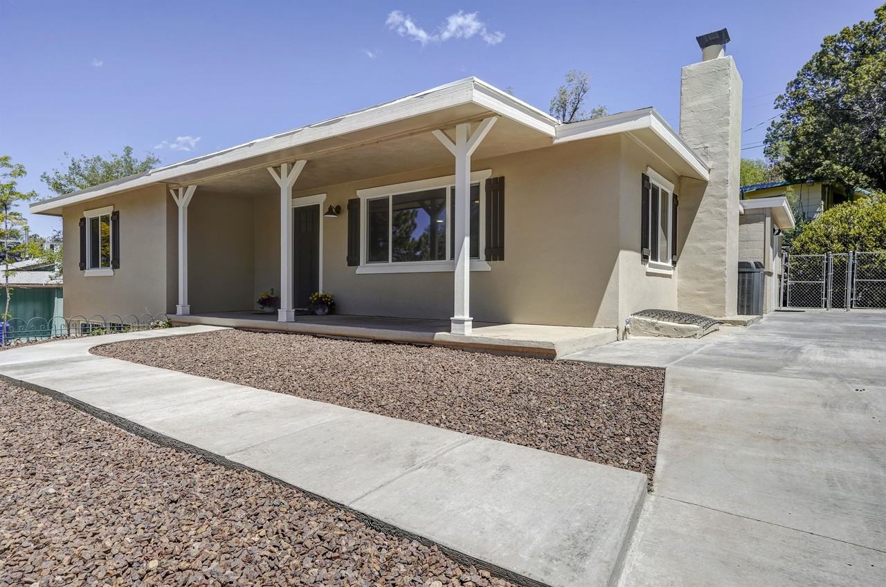 BC1484-237 South Hardin Street - Photo 3 of 22