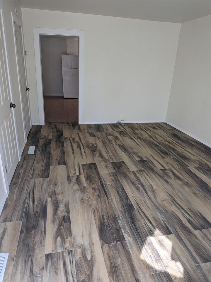 264 Cook Ave #1 - Photo 3 of 24