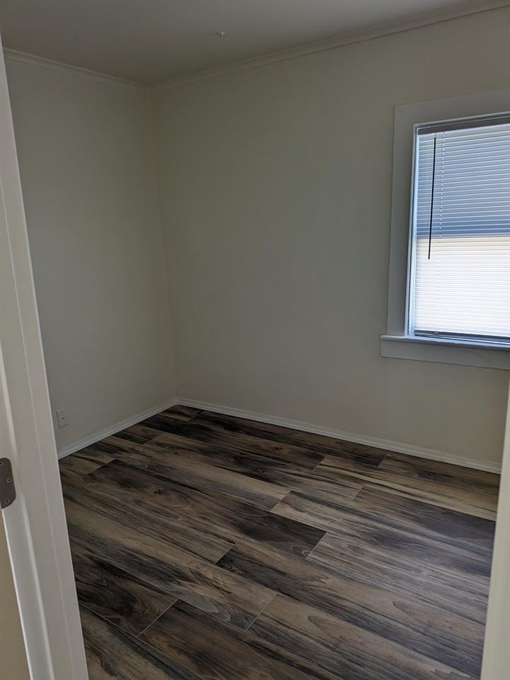 264 Cook Ave #1 - Photo 6 of 24