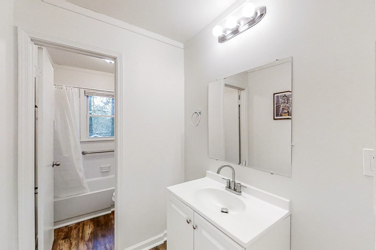 Norgate Ln - Photo 2 of 9