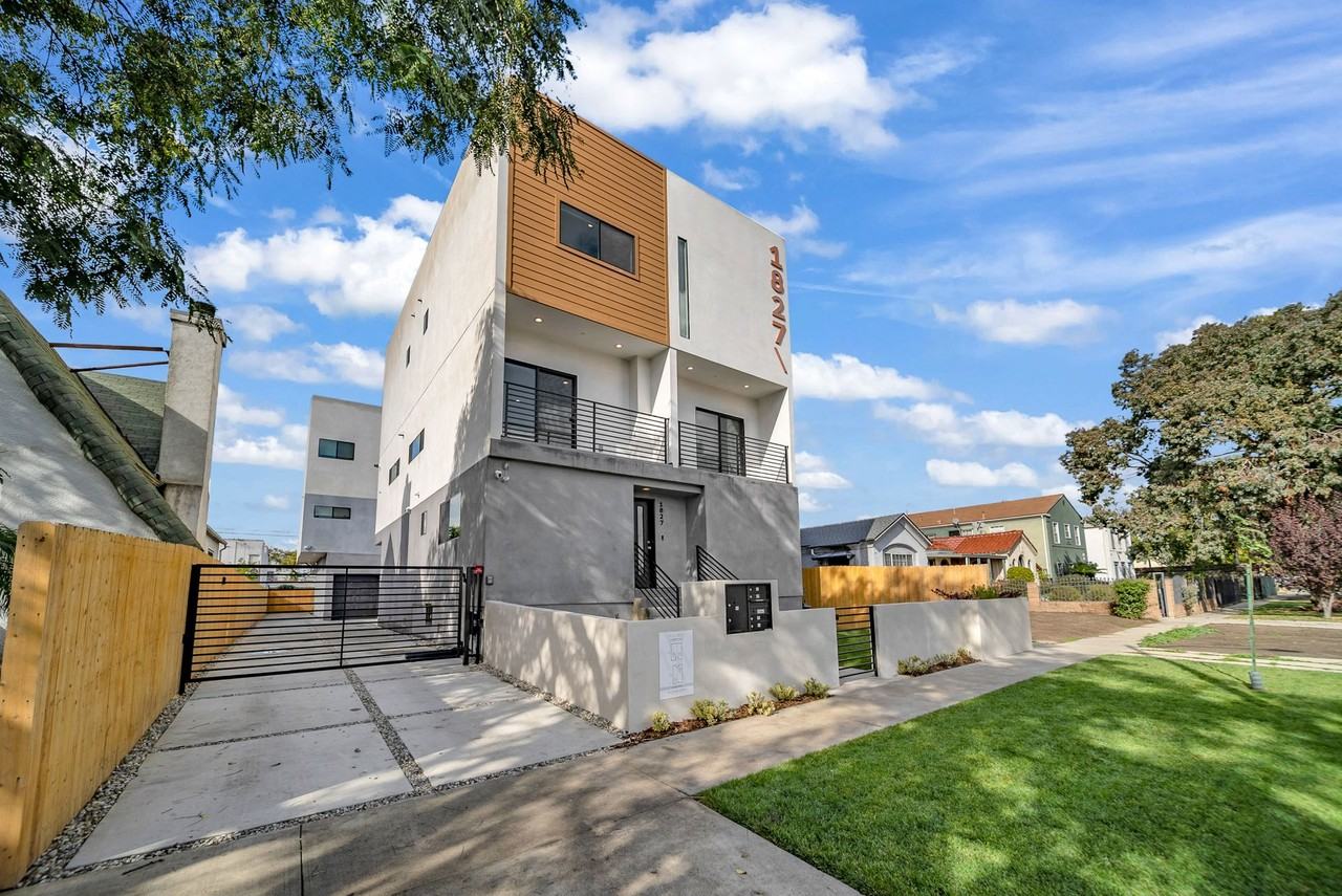 1825 S Orange - Photo 2 of 12