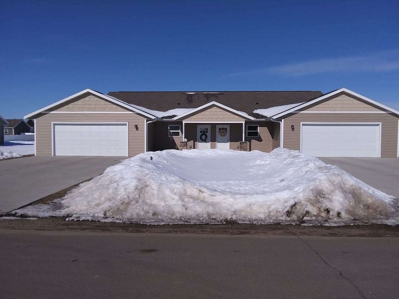 3122 Barrington Pl, Plover, WI 54467 2 Bedroom House for 1,275/month