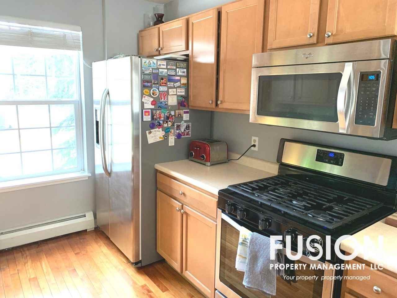 49 Stonington Cir - Photo 2 of 36