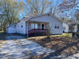 407 Empire Ave - Photo 1 of 1