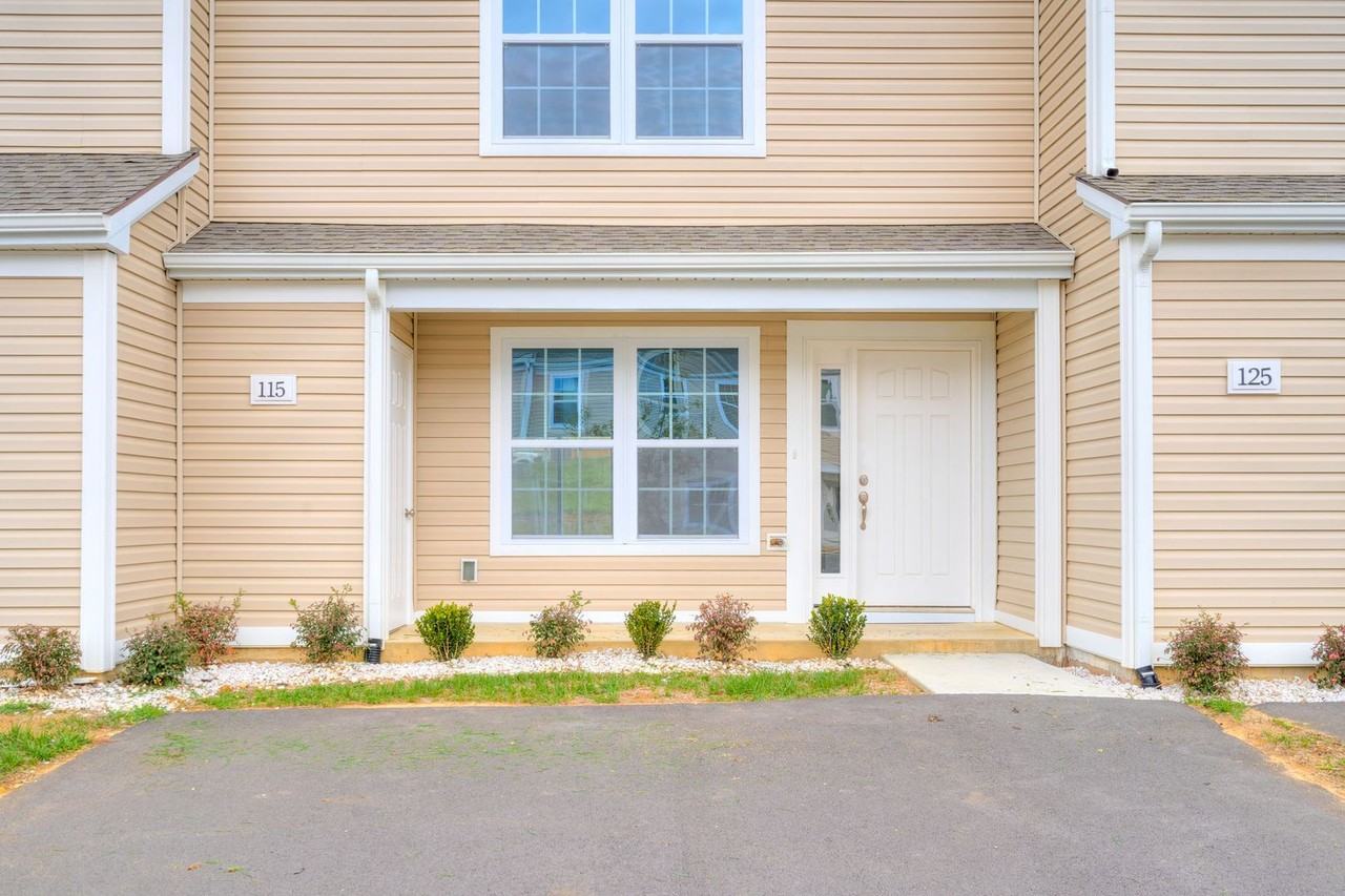 450 Pin Oak Dr Nw - Photo 5 of 27