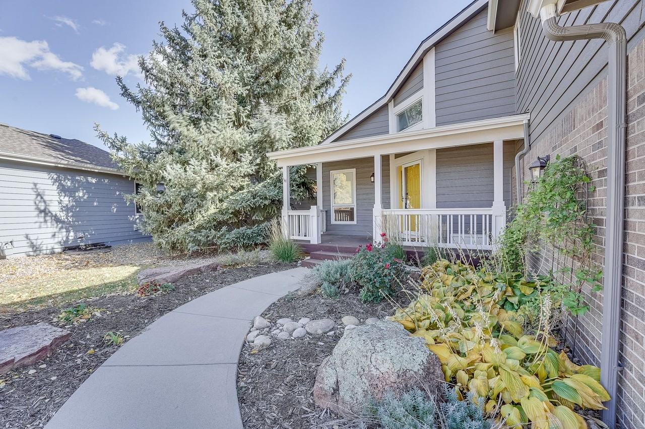 5106 Saffron Ct - Photo 3 of 40